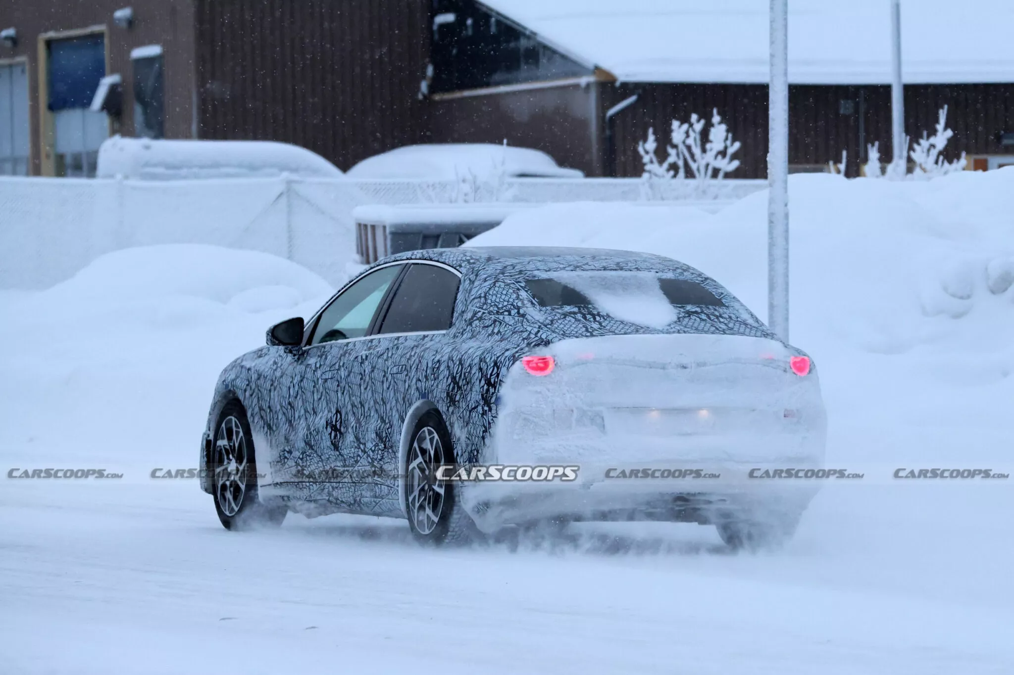 Mercedes Benz C Class EV Spy Shot (8)