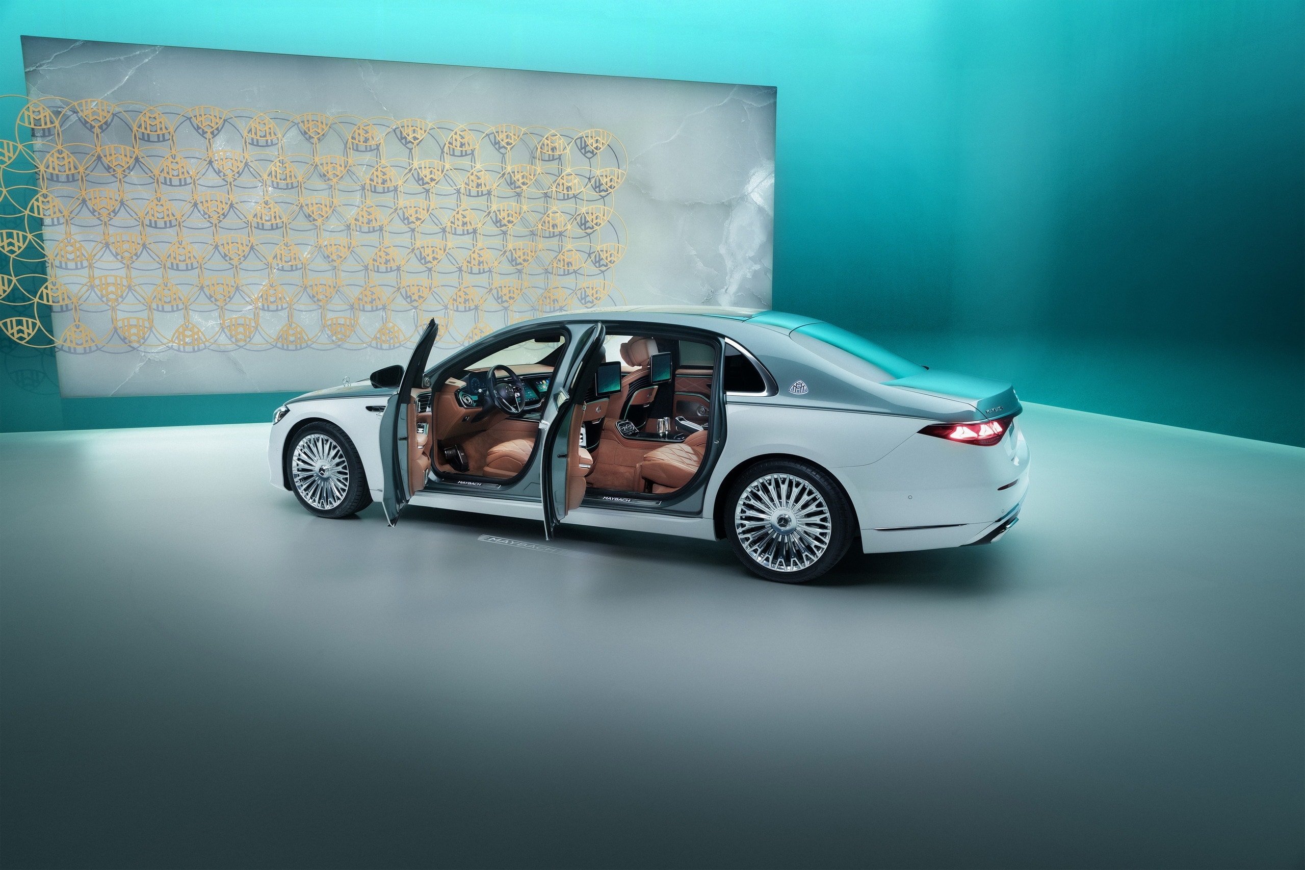 2027 Mercedes Maybach S Class (3)