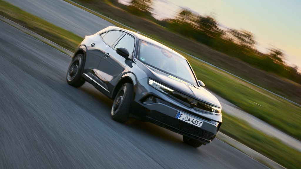 2026 Opel Mokka GSE (5)